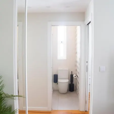 The Nest Apartment Lisbon