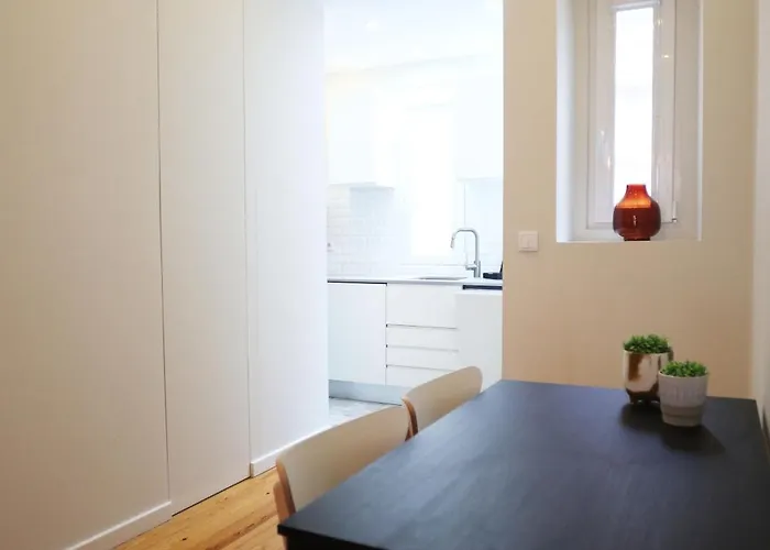 Apartment On - The Heart Of